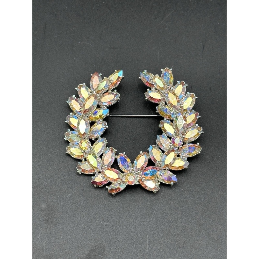 Gorgeous Vintage‎ Unsigned Pink Rhinestone Silver Tone Pin Brooch